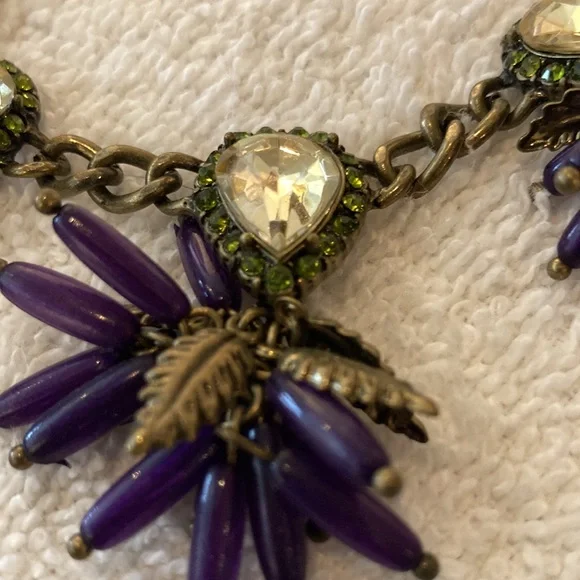 Anthropologie Gorgeous Statement necklace - Picture 3 of 6